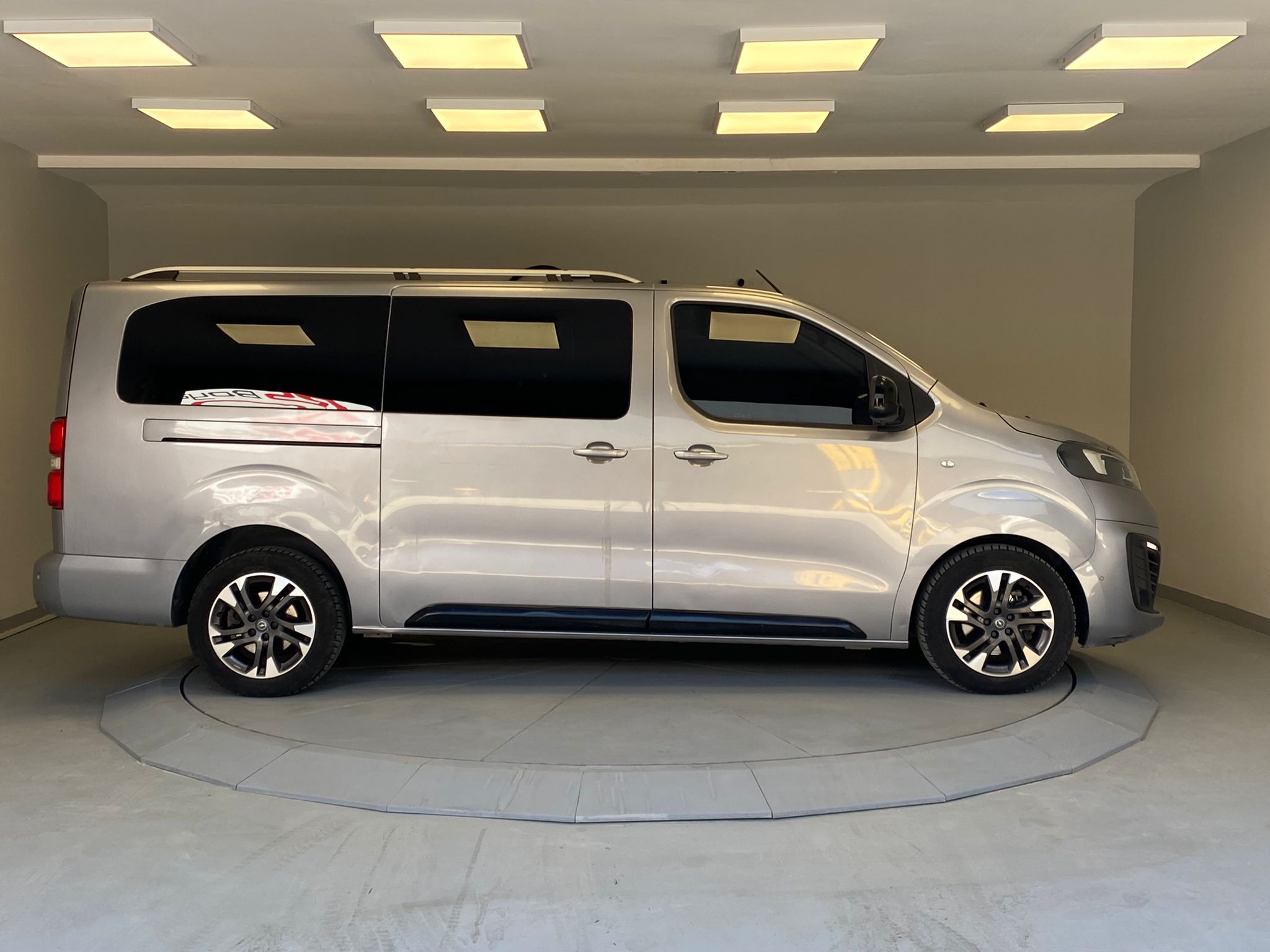 OPEL ZAFIRA 8